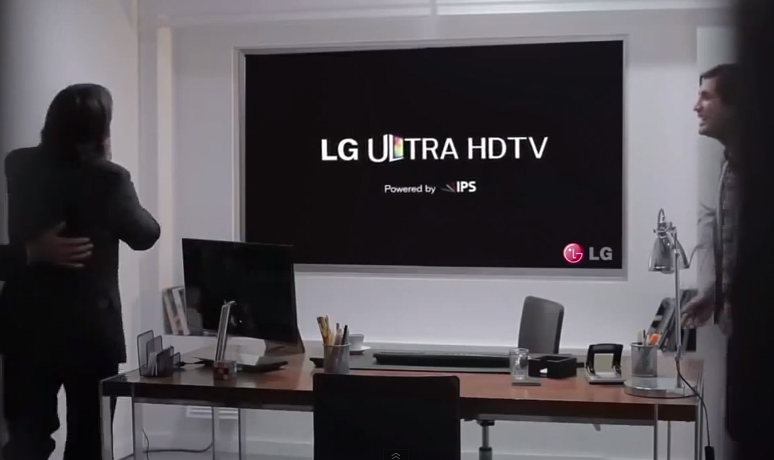 #面試遇到慧星撞地球？：LG ULTRA HD TV 廣告影片真實呈現！ 5