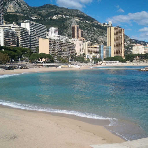 Larvotto Beach