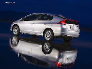 تصميمات سيارات هوندا - Honda Insight  Honda-Insight_2010_800x600_wallpaper_04