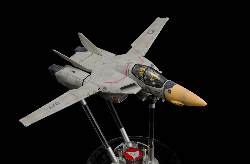 VE-1_fighter_02.jpg