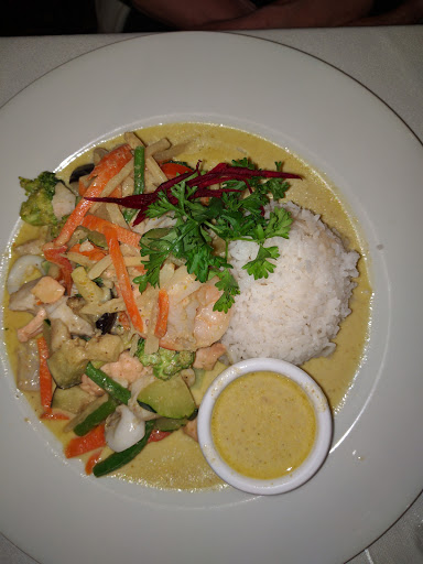 Thai Restaurant «The Cafe», reviews and photos, 221 W Broad St, Bethlehem, PA 18018, USA