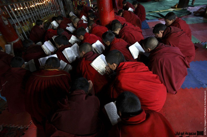 اكاديمية ( غار بوذي ) لتعليم البوذيه Larung-gar-14
