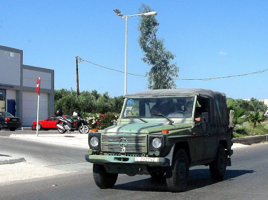 grecki luz - wojskowe pojazdy
