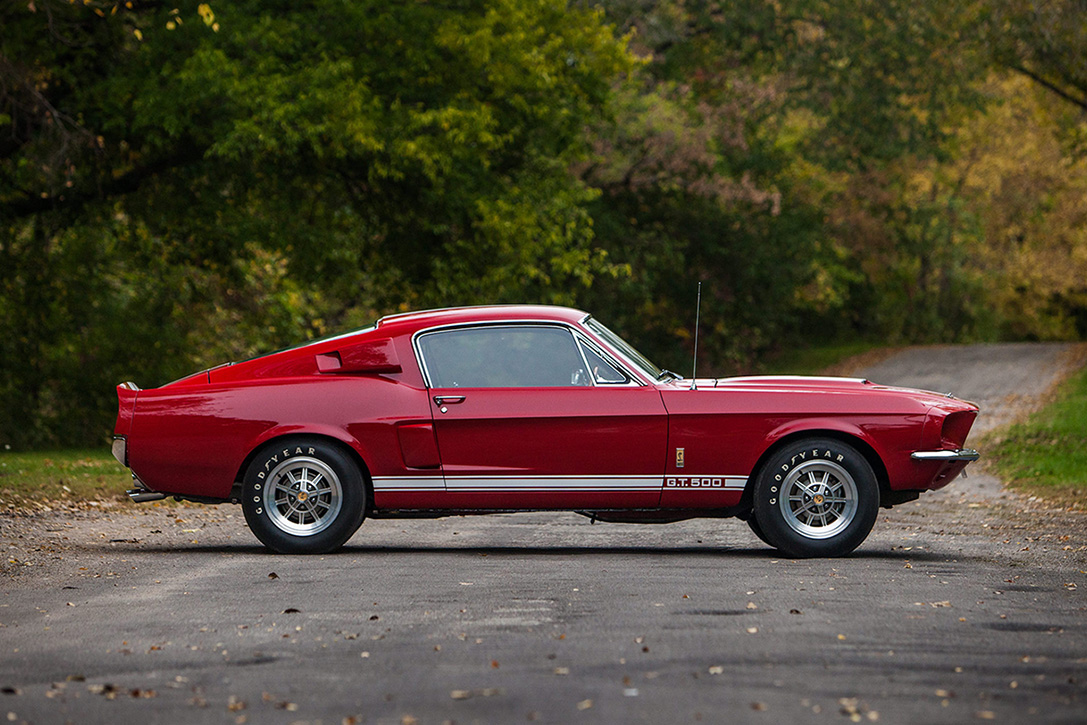 1967-Shelby-GT500-Fastback-6.jpg