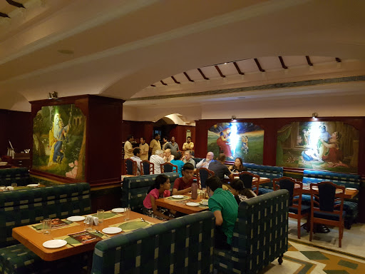 Vrindavan Restaurant, 72-75, Dr Radha Krishnan Salai, CIT Colony, Mylapore, Chennai, Tamil Nadu 600004, India, Vegan_Restaurant, state TN