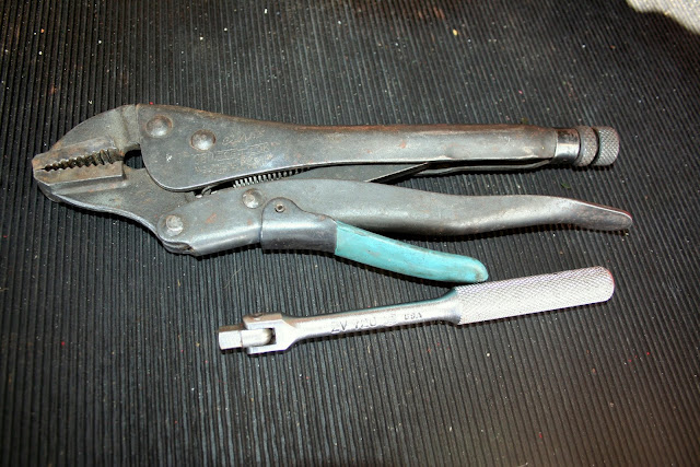 Parallel Locking Pliers