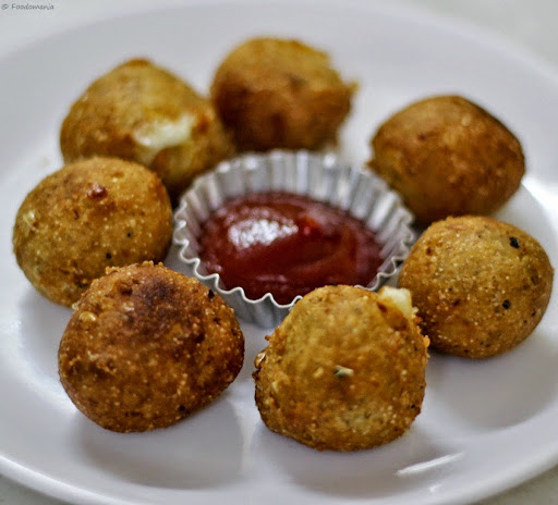 Corn Cheese Balls Recipe | Easy Vegetarian Appetizers | Written by Kavitha Ramaswamy of Foodomania.com