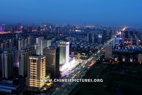 Shijiazhuang Night Overlook Photo 3