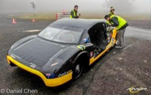 Solar Car Sets New Record For Fastest Long Distance Ev