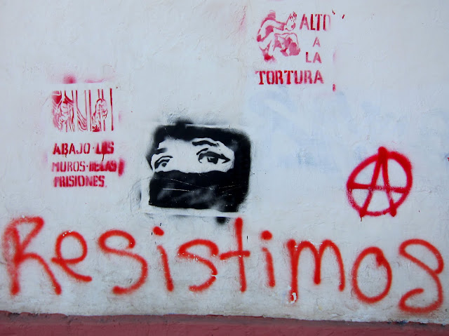 Some Zapatista grafitti