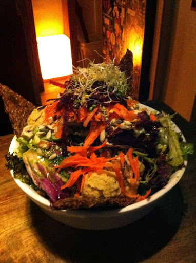 Life Cafe restaurant & bar