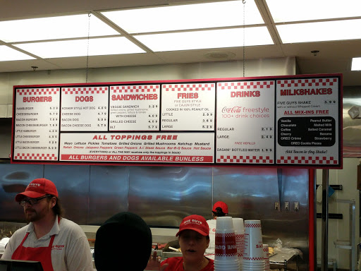 Fast Food Restaurant «Five Guys», reviews and photos, 1339 Coolidge Hwy, Troy, MI 48084, USA