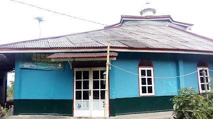 Masjid Jami Assalam megamendung