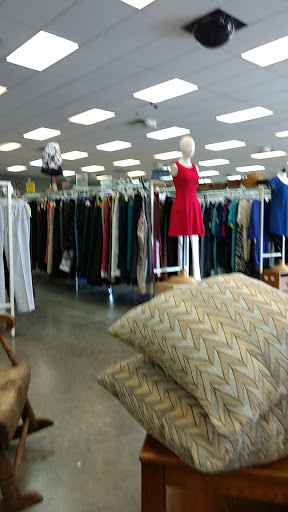 Thrift Store «Society of St. Vincent de Paul - Apache Junction Thrift Store», reviews and photos