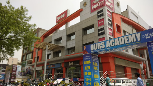 Metropolis Mall, Opposite Vidyut Sadan, Delhi Road, Hisar, Haryana 125005, India, Shopping_Centre, state HR