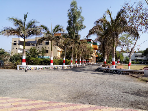 Radhakisan Toshniwal Ayurved Mahavidyalaya, Kediya Plots,, Jatharpeth Road,, Akola, Maharashtra 444005, India, Private_College, state MH