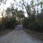 Dirt road to Yolde