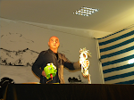 José Ramalho e o espetáculo de marionetas