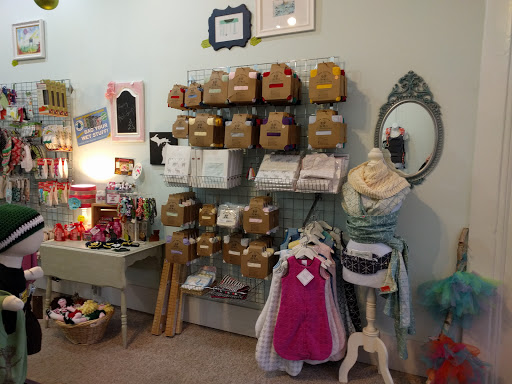 Baby Clothing Store «Mother & Earth Baby Boutique», reviews and photos, 1212 Turner St, Lansing, MI 48906, USA