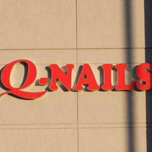 Q-Nails logo