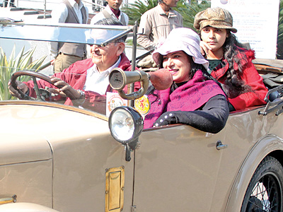 MA Khan, Jaspreet and Asmat at the vintage car rally organized by the Oudh Heritage Car club in Lucknow. 