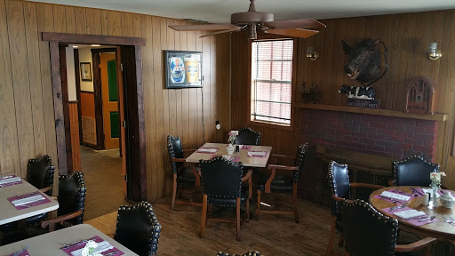 Family Restaurant «Red Wing Restaurant», reviews and photos, 12500 FL-33, Groveland, FL 34736, USA