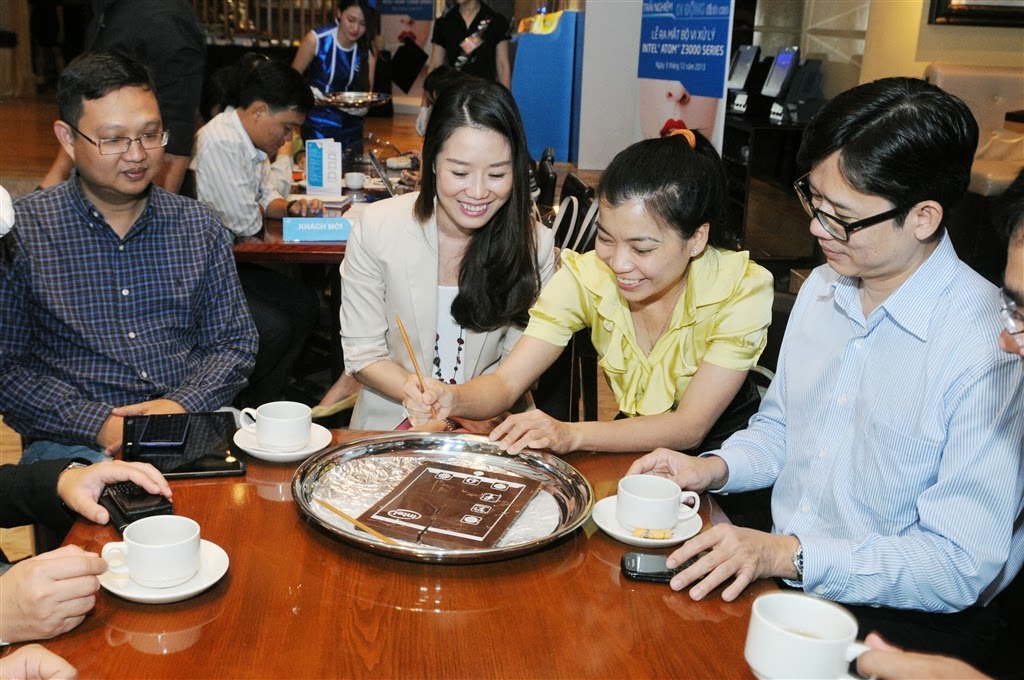 intel-atom (2).