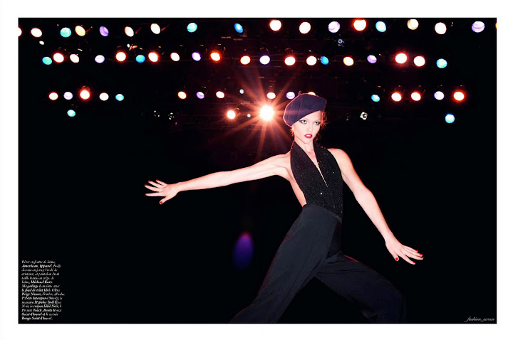 Vogue Paris Diciembre 2011 - Let's Dance - Sasha Pivovarova