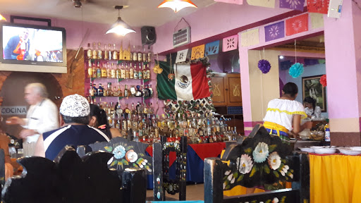 El Familiar, Calle Cuitláhuac 7, Milpa Alta, San Pedrdo Atocpan, 12200 Ciudad de México, CDMX, México, Restaurante | Ciudad de México