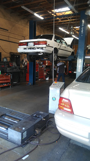 Auto Repair Shop «Drulis Brothers Auto Repair», reviews and photos, 5113 W Rosecrans Ave, Hawthorne, CA 90250, USA