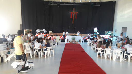 IGREJA BATISTA MEMORIAL - TEIXEIRA DE FREITAS, Av. Nove de Maio, 29 - Jardim Caraipe, Teixeira de Freitas - BA, 45995-459, Brasil, Local_de_Culto, estado Bahia