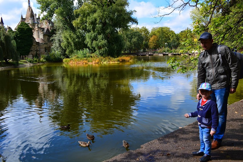 Европа, сентябрь 2013 с ребенком на машине (Венгрия, Словакия, Австрия, Чехия). Много фото!