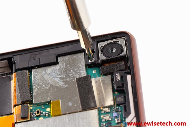 Sony-Xperia Z3-Disassembly-6.