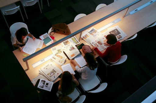 Biblioteca Facultat Comunicació i Relacions Internacionals Blanquerna - Universitat Ramon Llull