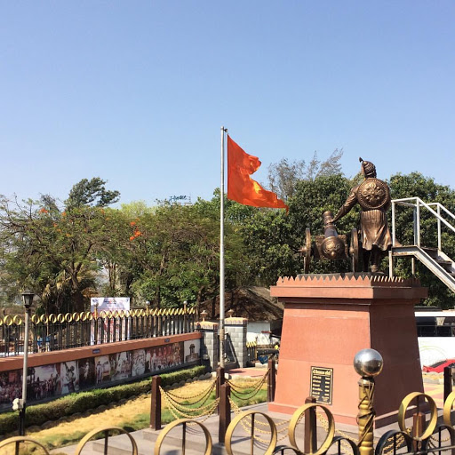 Shree Chatrapati Shivaji Maharaj Circle, 9, Shivaji Cir, Powai Naka, Satara, Maharashtra 415001, India, Historical_Landmark, state MH