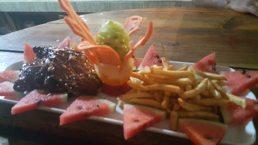 Ella Village Inn