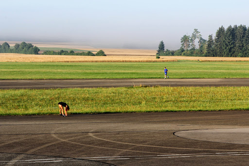 Flugplatz