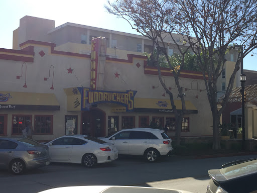 Hamburger Restaurant «Fuddruckers», reviews and photos, 221 N San Fernando Blvd, Burbank, CA 91502, USA