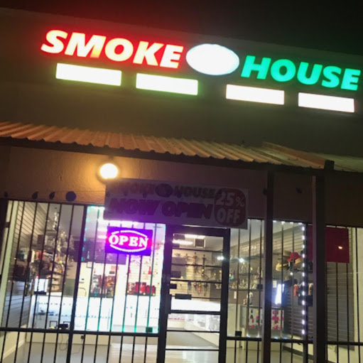 Smoke House (South Austin) logo