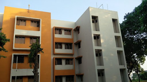 Anand Agricultural University, Nanubhai Amin Marg, Near Sastri Bridge, Opposite Mangalal DOsabhai Agriculturel Collage, Nand Agricultural University Farm, Gorwa, Vadodara, Gujarat 390003, India, University, state GJ