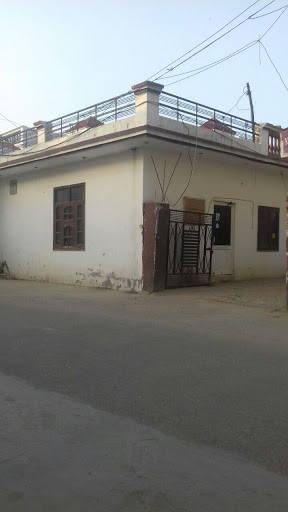 Basant Avenue Post Office, Basant Ave, Basant Avenue, Basant Enclave, Urban Estate Dugri, Ludhiana, Punjab 141013, India, Shipping_and_postal_service, state PB