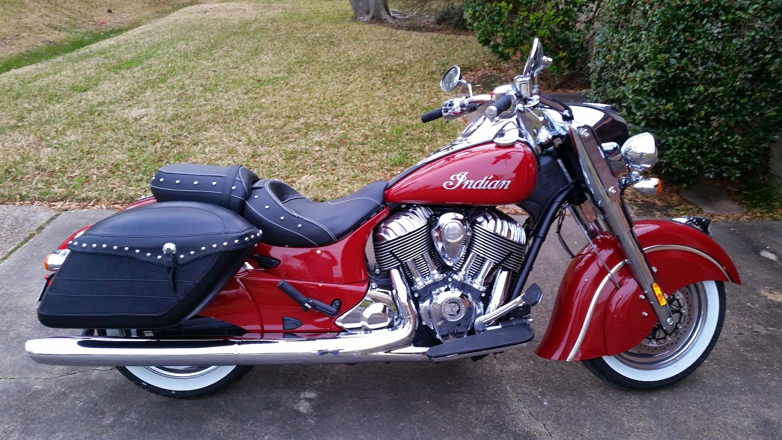 indian chief hard saddlebags