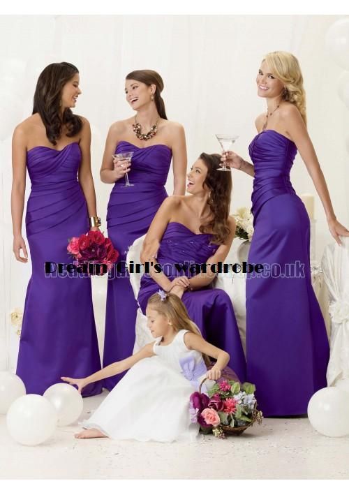 Mammajulie – Like kjoler til bridesmaids?