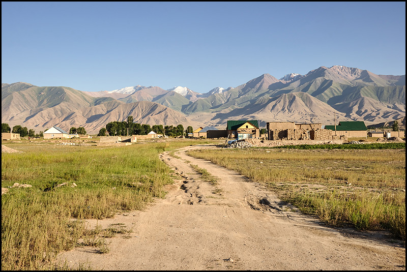 Kirghizstan : des steppes aux Monts Célestes [MAJ 16/09] - Page 3 DSC_9831%2520raw-794%252Bcadre
