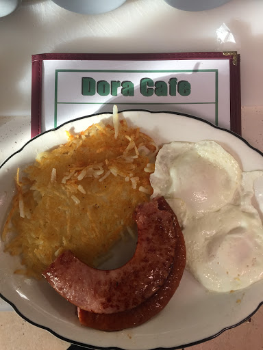 Breakfast Restaurant «Dora Cafe», reviews and photos, 3201 N Hwy 19A, Mt Dora, FL 32757, USA