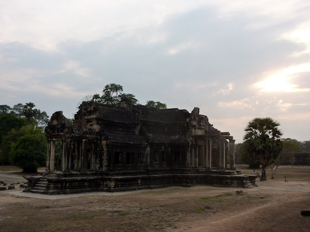 Blog de voyage-en-famille : Voyages en famille, Battambang - Siem Reap