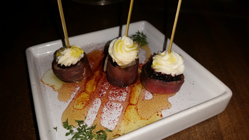 La Crema Tapas & Chocolate