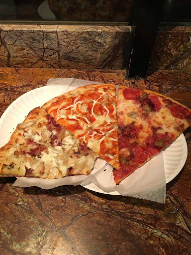 Pizza Restaurant «Pizza On Pearl», reviews and photos, 617 Pearl St, La Jolla, CA 92037, USA