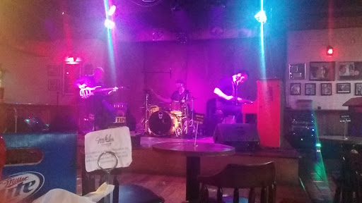 Jerry Lee Lewis' Cafe & Honky Tonk