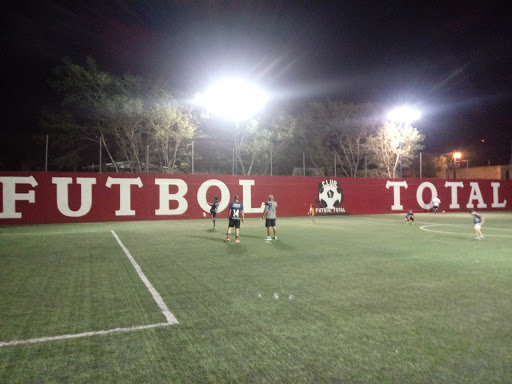 Futbol Total, Dr. Escamilla 313, Los Doctores, 88690 Reynosa, Tamps., México, Campo de fútbol | TAMPS